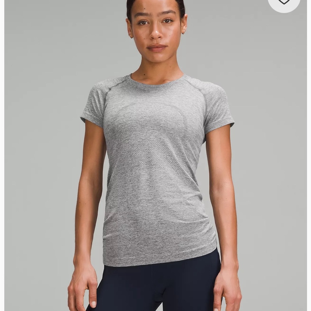 Lululemon Swiftly Tech tee shirt